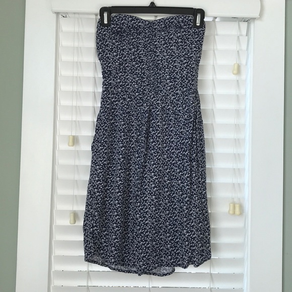 Dresses & Skirts - Floral Dress